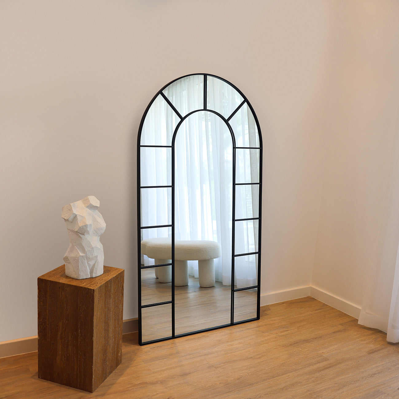 Botanisch dekorativer Metallspiegel