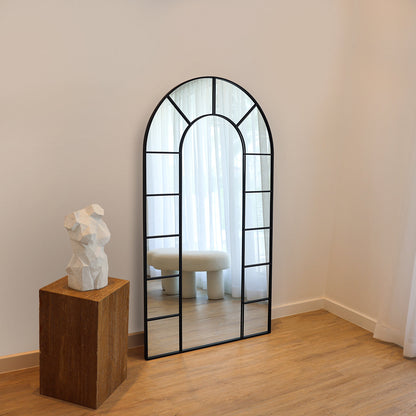 Botanisch dekorativer Metallspiegel